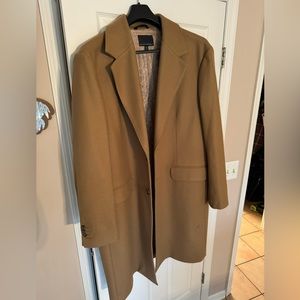Banana Republic Tan Peacoat 80% wool(Never Worn)